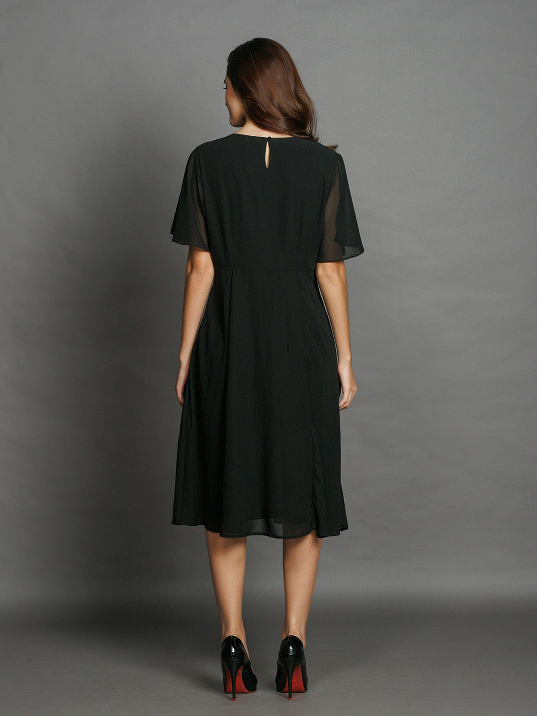 Black-Solid-Regular-Midi-Dress-D08018-4