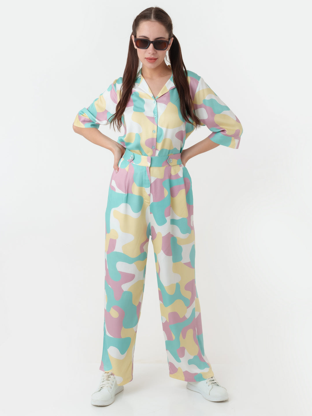 Off_White_Printed_Regular_Trouser_1