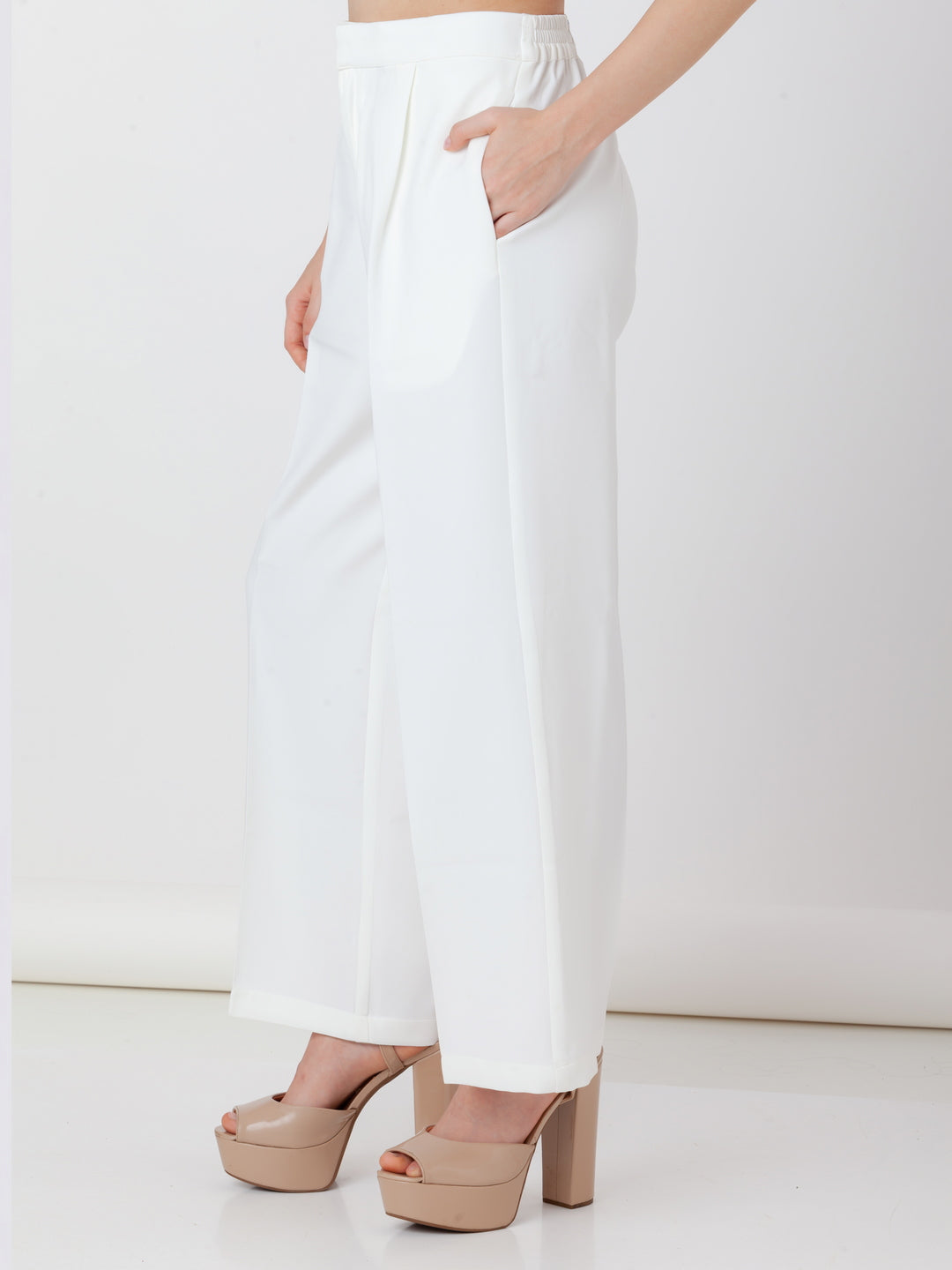 White-Solid-Pleated-Trouser-L01008-3