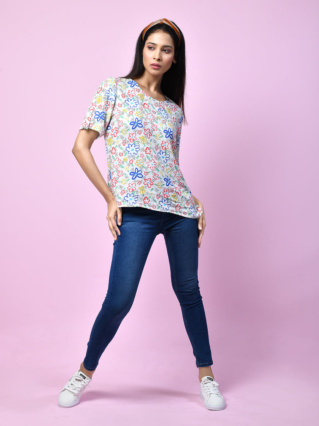 White_Quirky_Printed_Regular_Top_for_Women_T07003_5