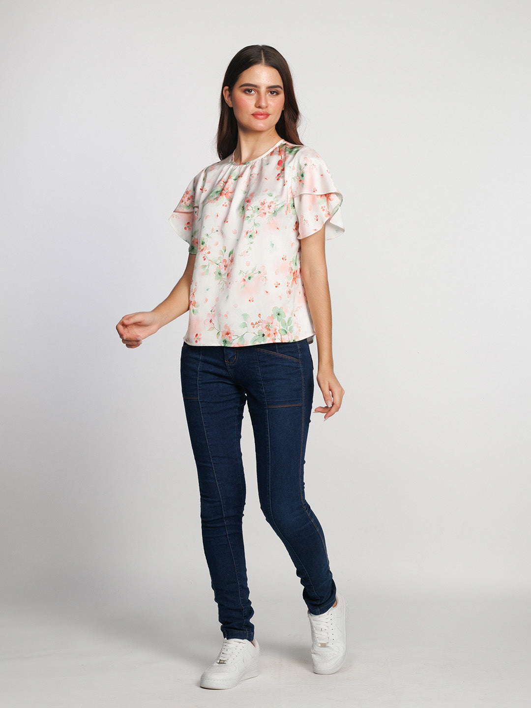 White-Floral-Printed-Regular-Top-T09037-5