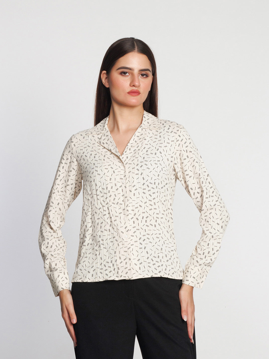 Off-White-Abstract-Printed-Regular-Shirt-T09039-2