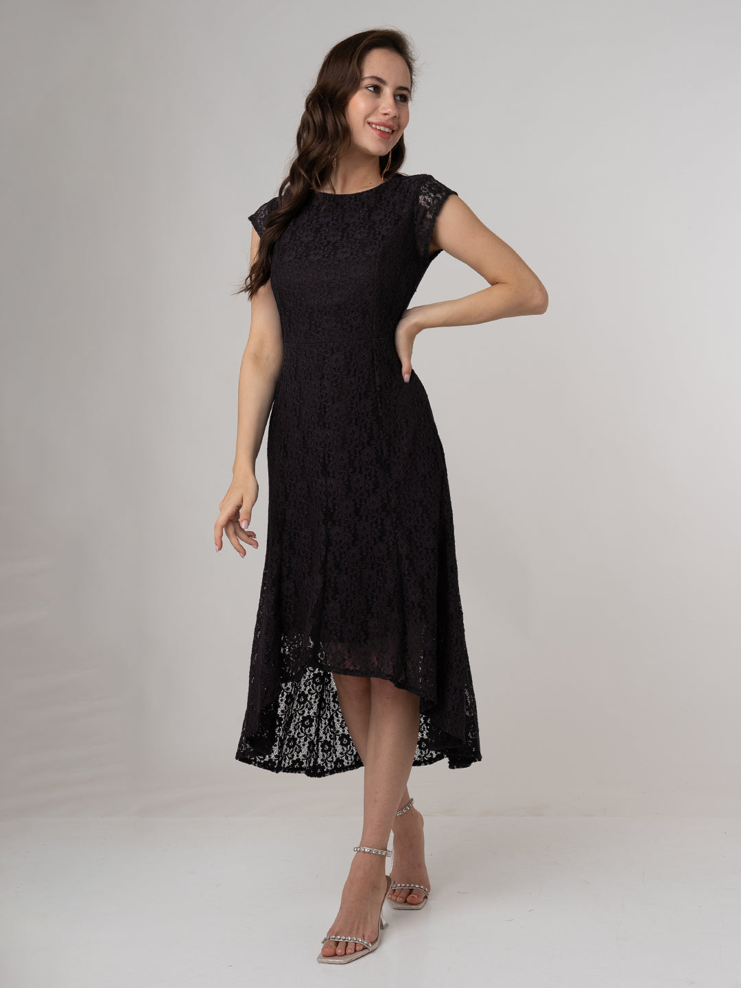 Black-Lace-Round-Neck-Midi-VD06017_101-Black-1