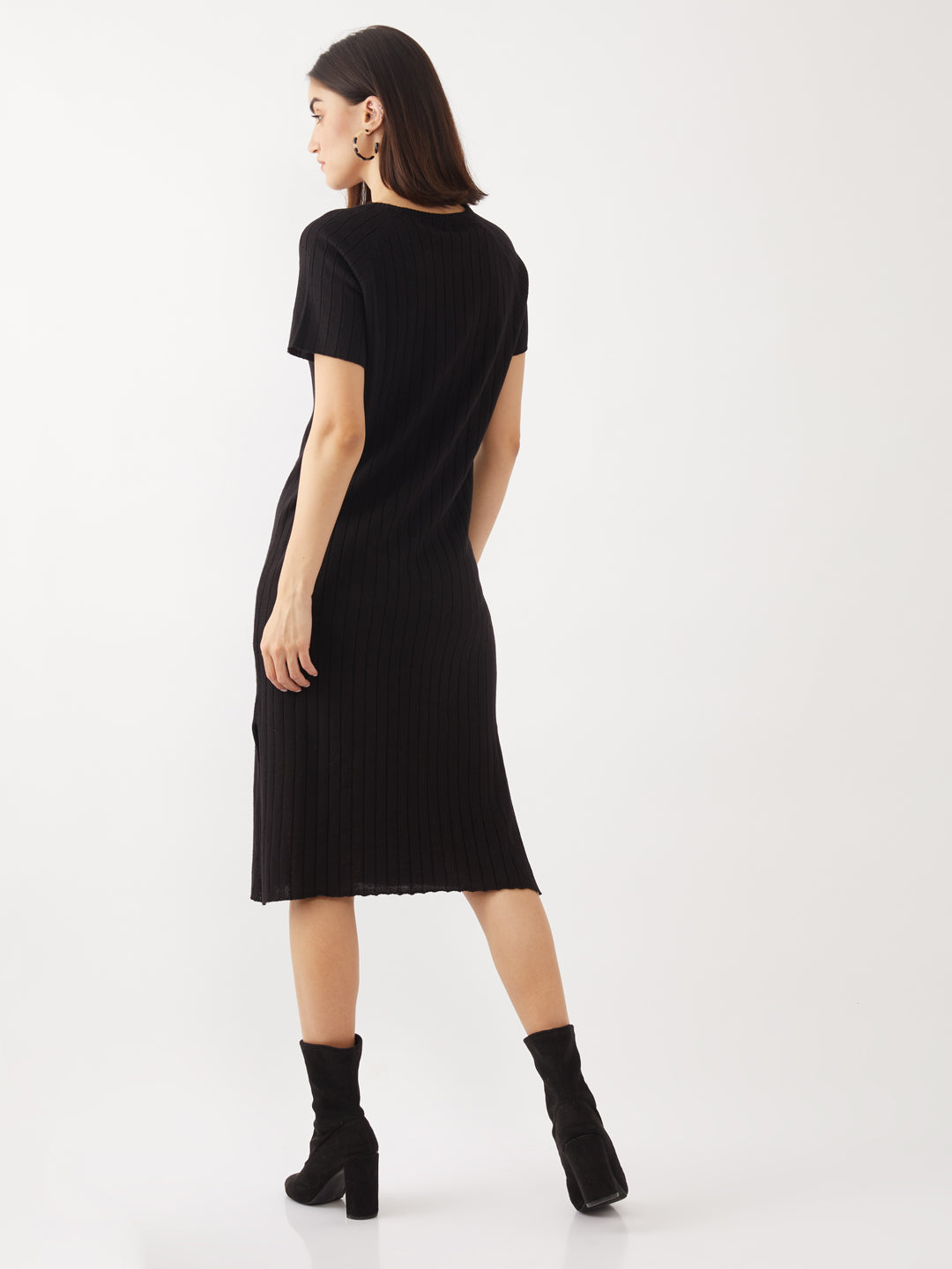 Black Solid Straight Midi