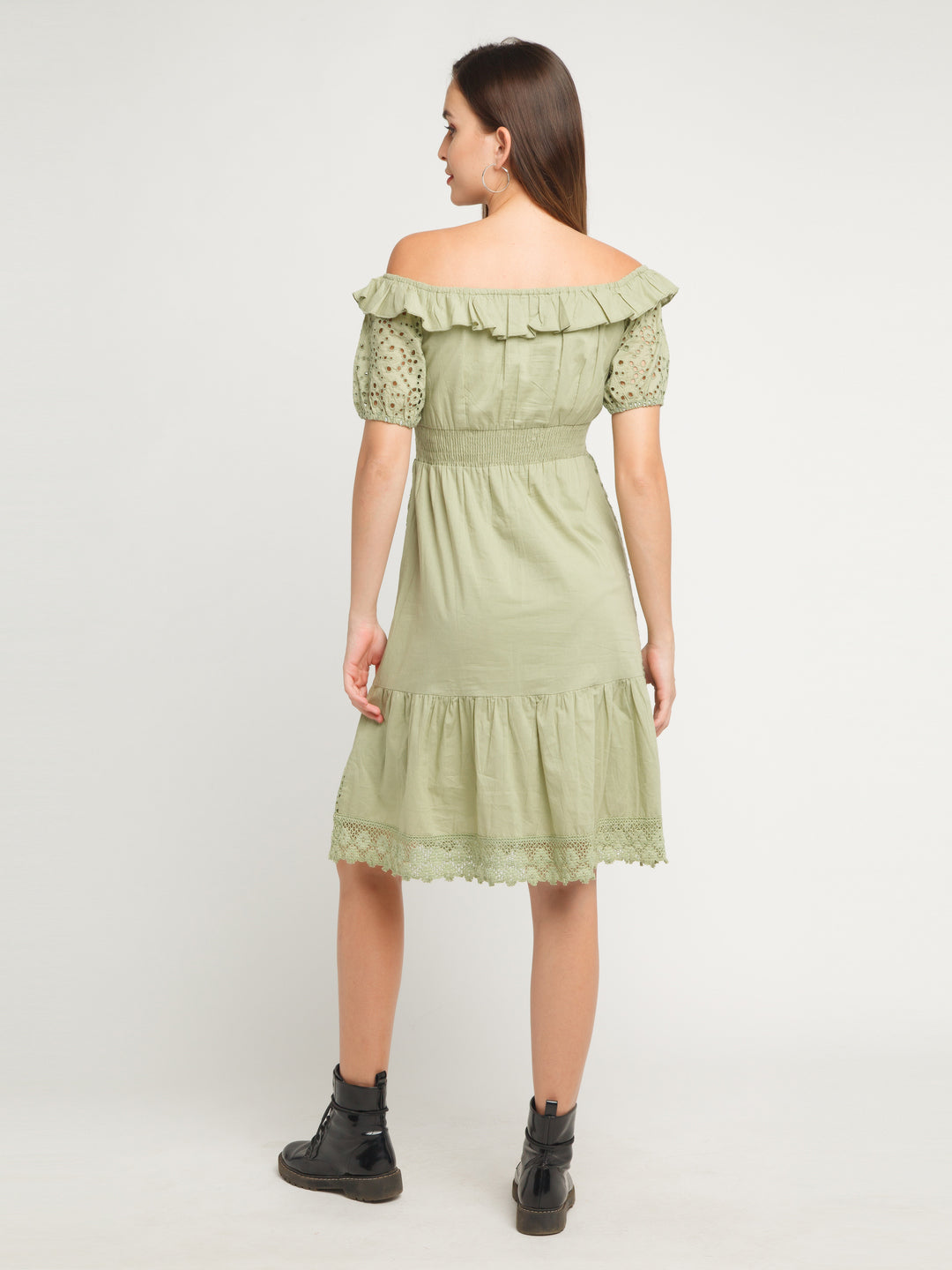 Green Solid Regular Midi Dress