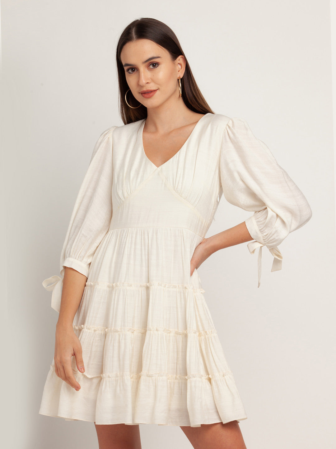 White Solid Tiered Short Dress