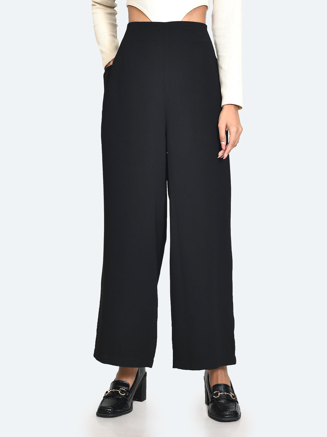 Black Solid Wide Leg Trouser