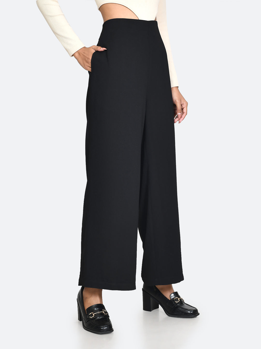 Black Solid Wide Leg Trouser