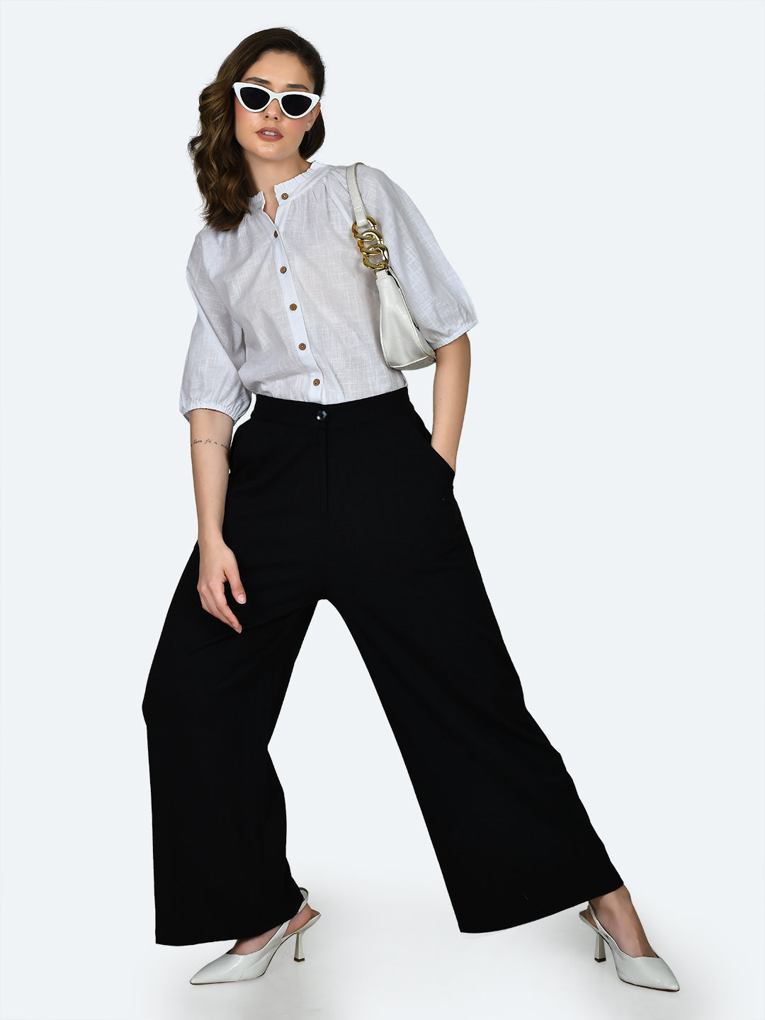 Black Solid Wide Leg Trousers