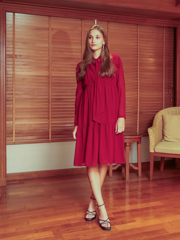 Red Solid Flared Knee-Length Dress-1