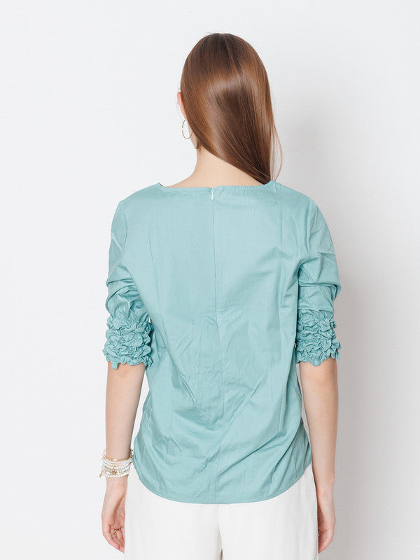 Green Solid Regular Fit Top-4