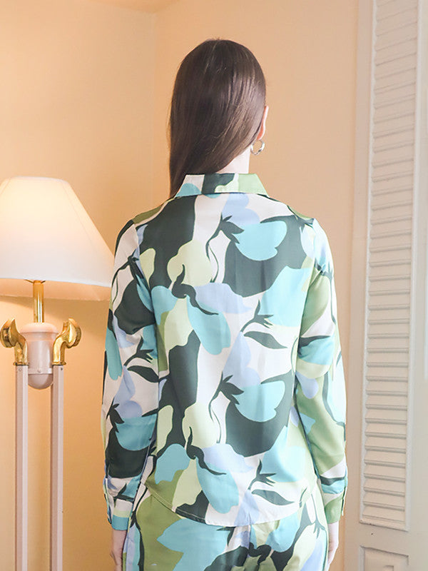 Off-White-&-Green-Floral-Printed-Basic-Shirt-4