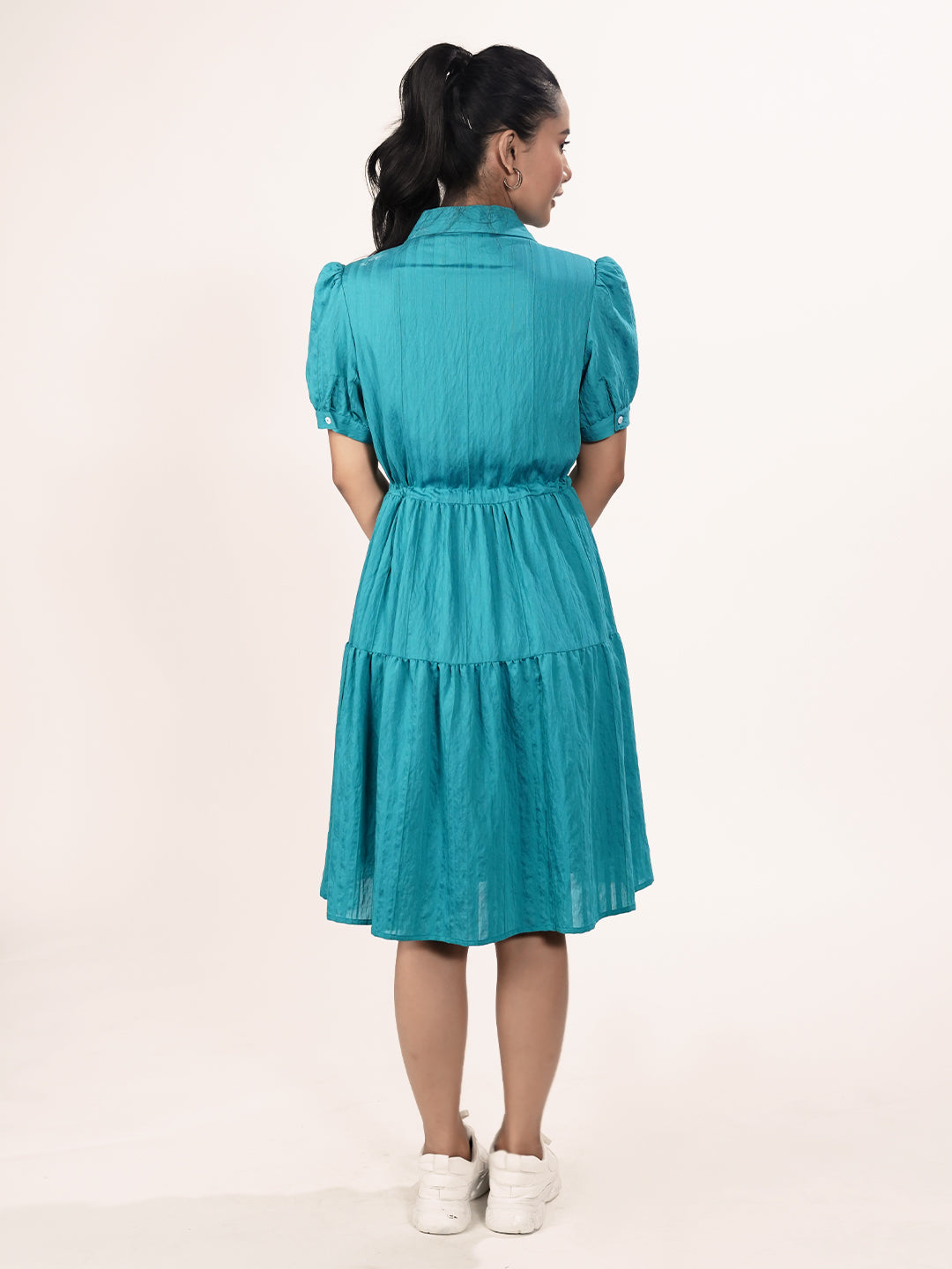 Green Solid Knee-Length A-Line Dress