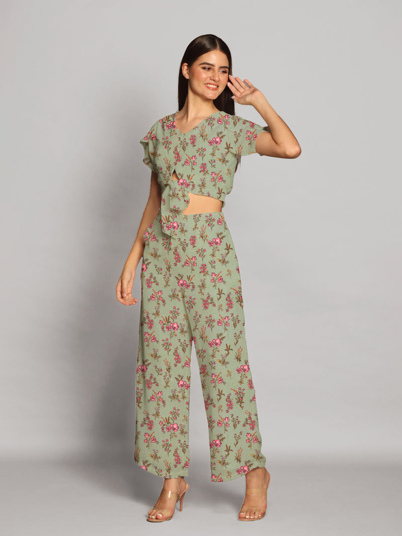 Light And Bright Chic Coord Set main image 1