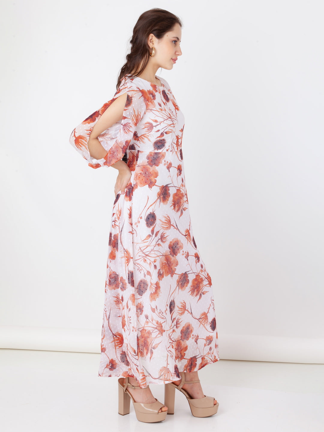 Off_White_Printed_Regular_Maxi_Dress_3