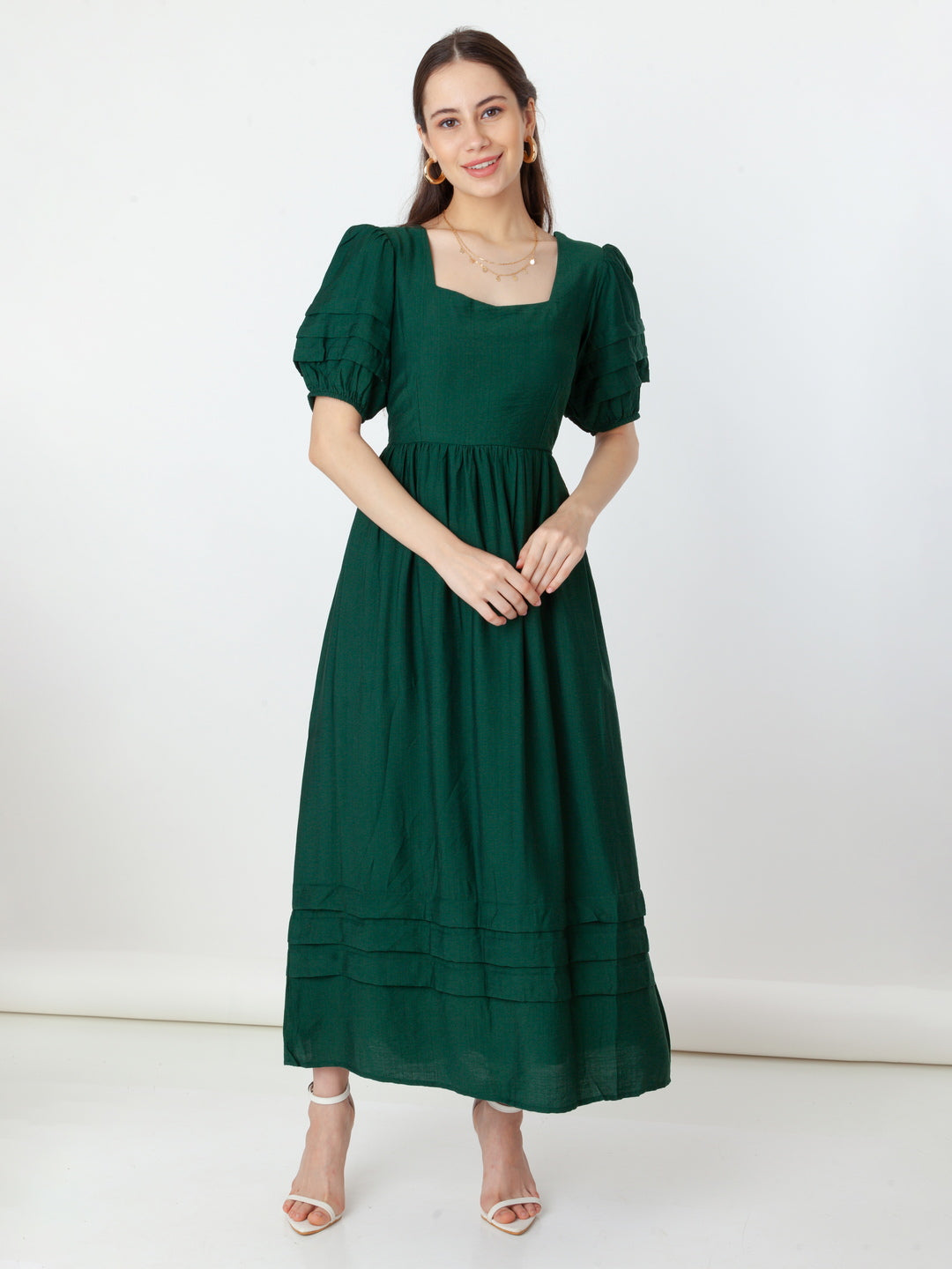 Green_Solid_Regular_Maxi_Dress_2