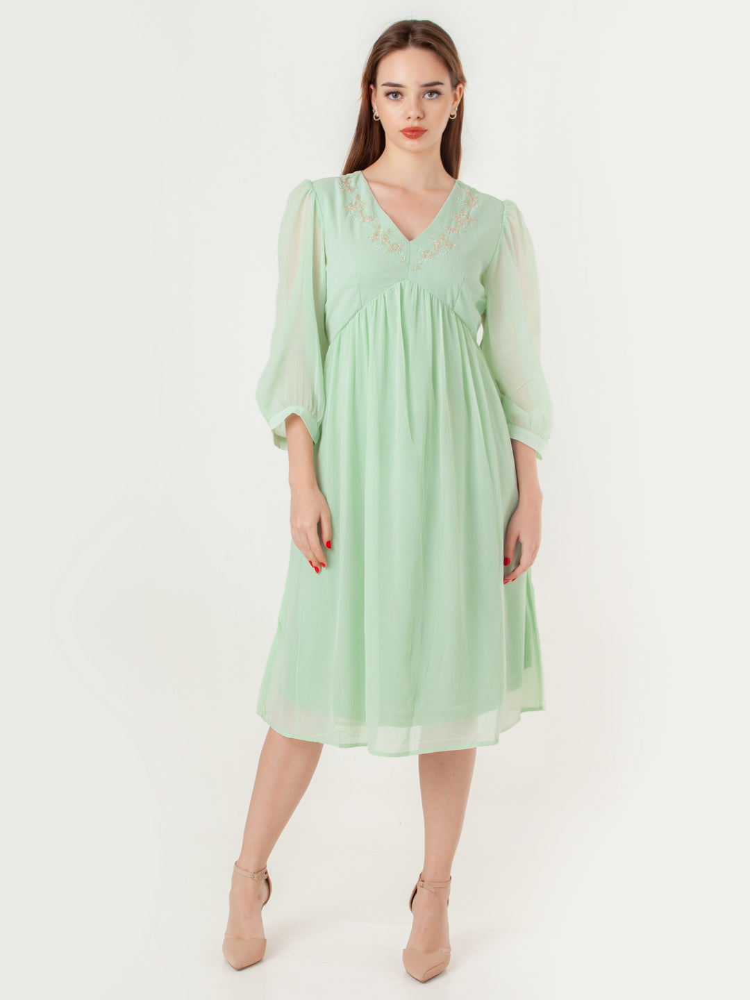 Green-Embroidered-Flared-Midi-Dress-D06106_2