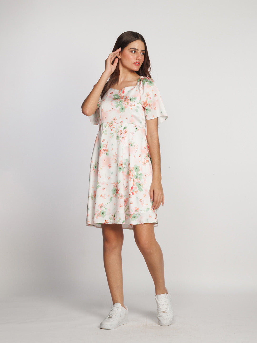 White-Floral-Printed-Regular-Short-Dress-D08036-5