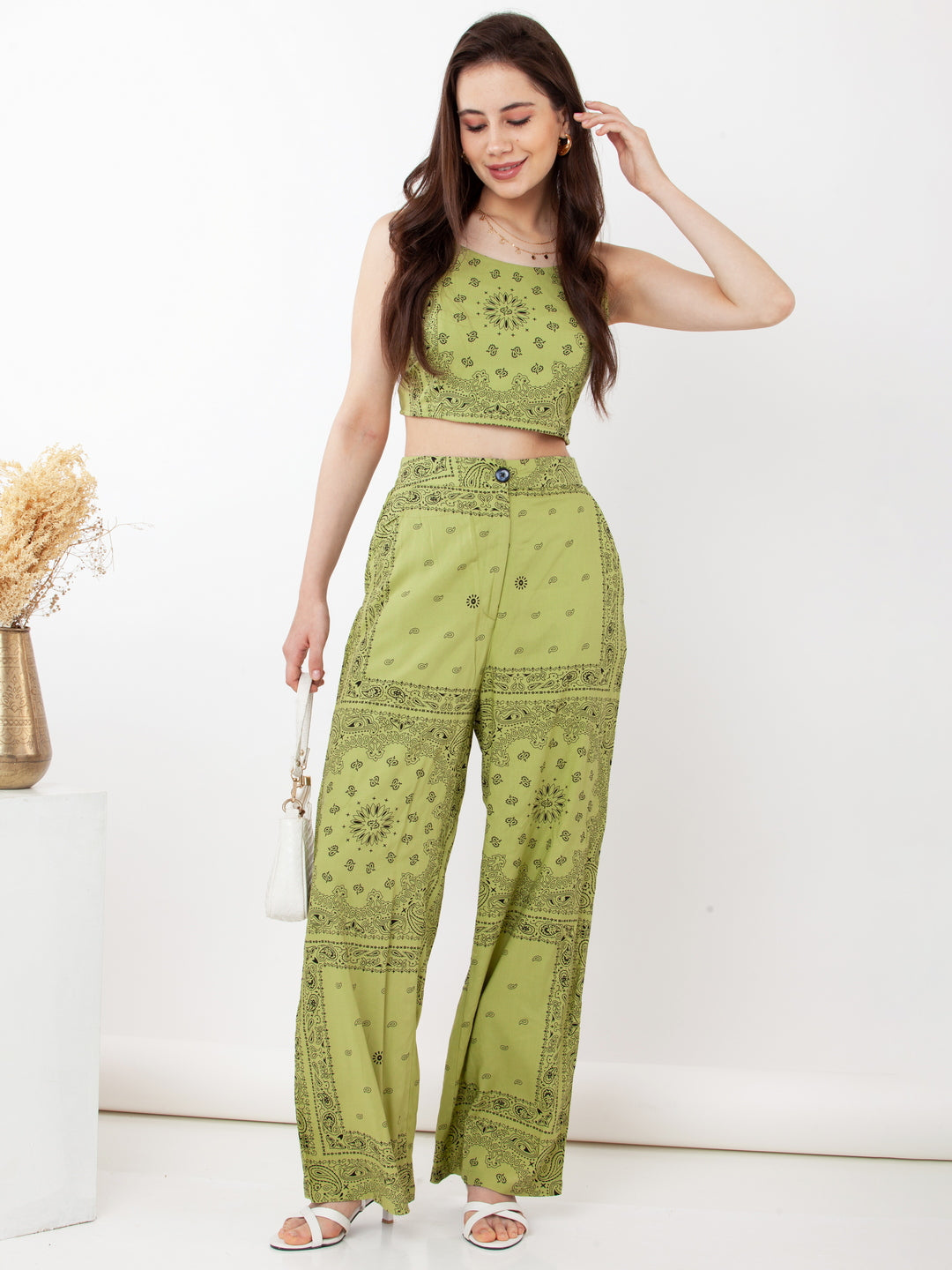 Green_Printed_Regular_Trouser_1