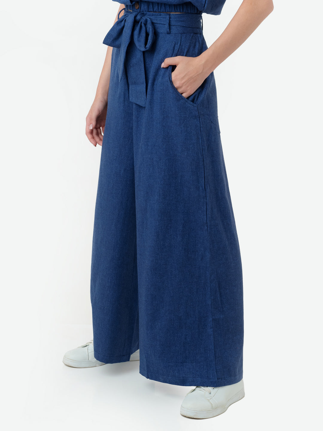 Buy FOREVER 21 Blue Cropped Denim Palazzo Trousers - Trousers for Women  1283106 | Myntra