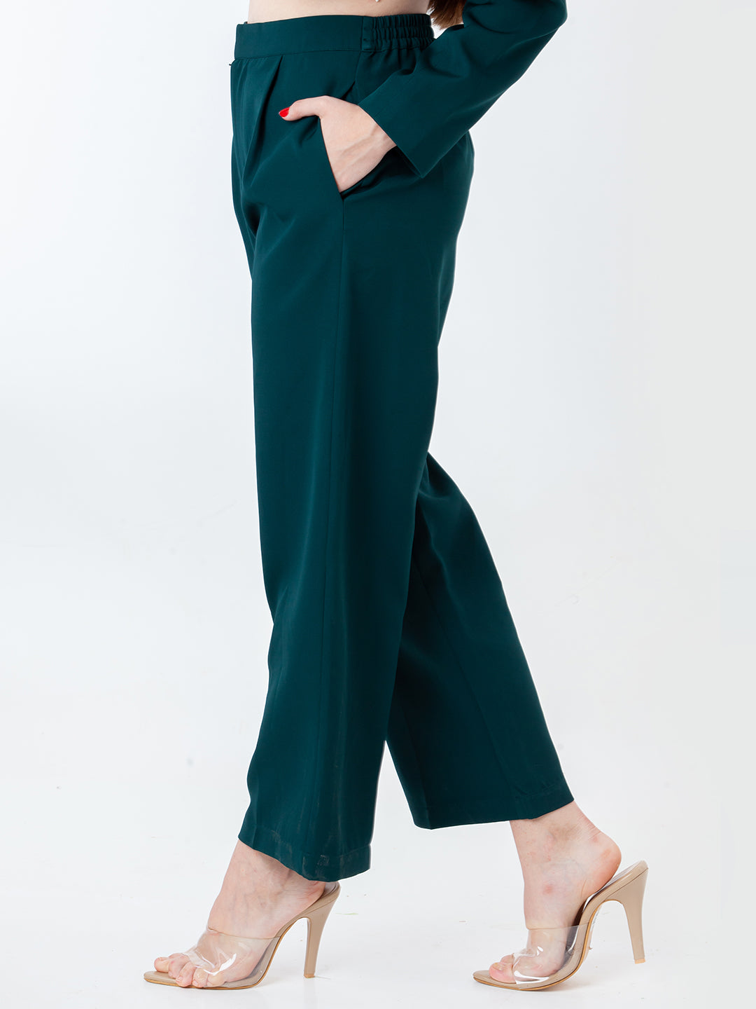 Green-Solid-Pleated-Trouser-L01009-3