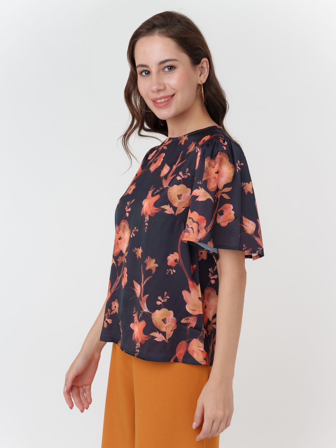 Black_Printed_Straight_Top_3