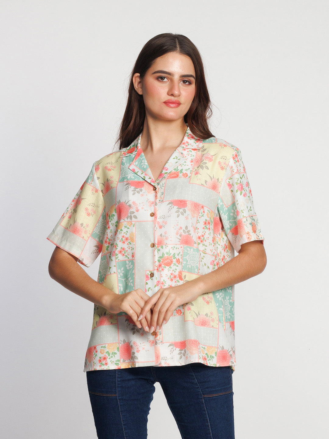 White-Floral-Printed-Regular-Shirt-T09041-2