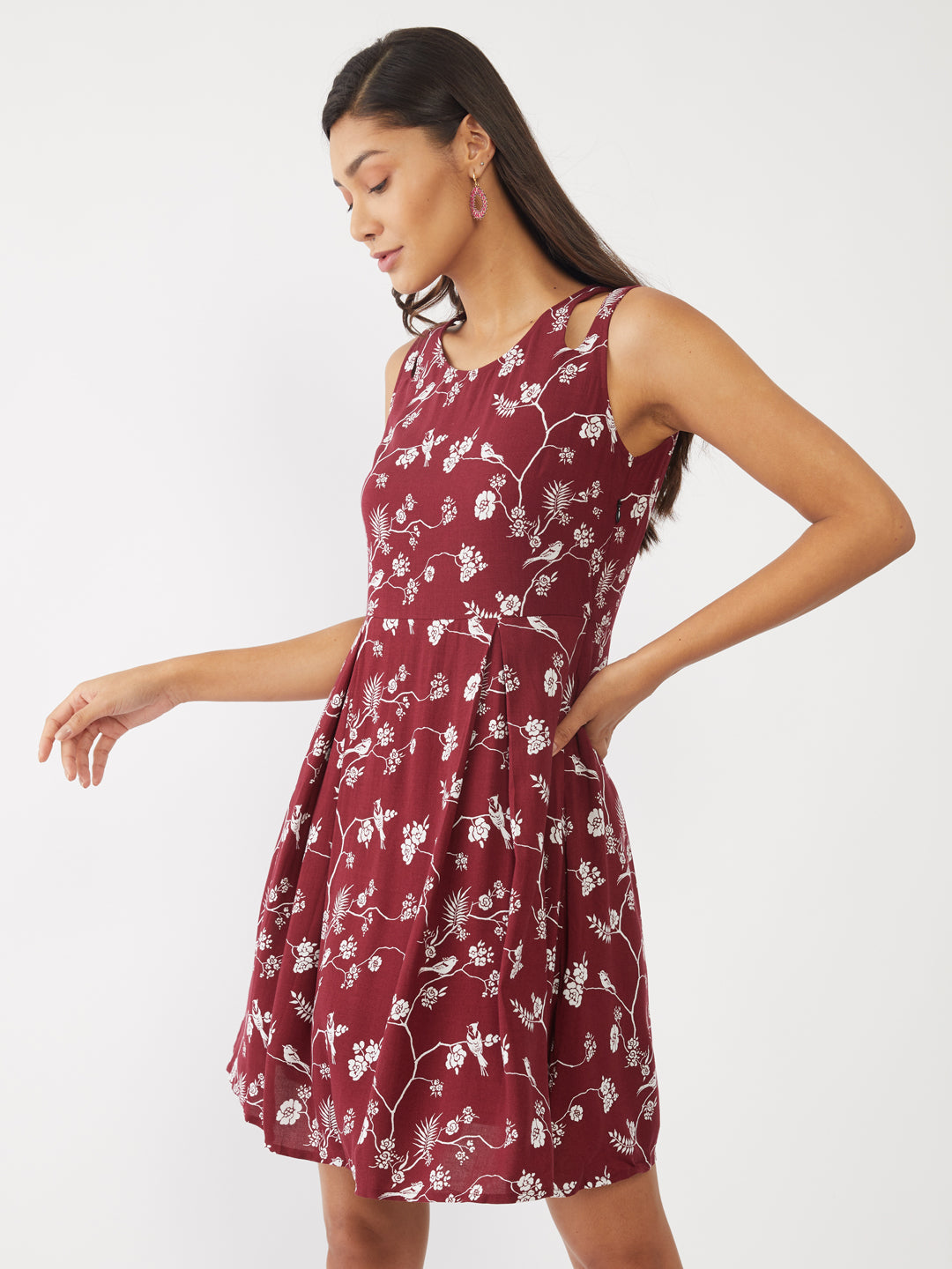 Maroon-Floral-Printed-A-Line-Short-Dress-VD01824-3