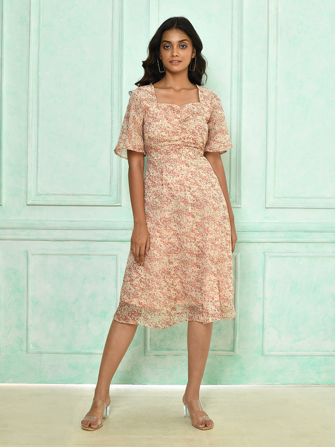 Multi-Colored-Ditsy-Printed-Regular-Midi-Dress-VD04105-2
