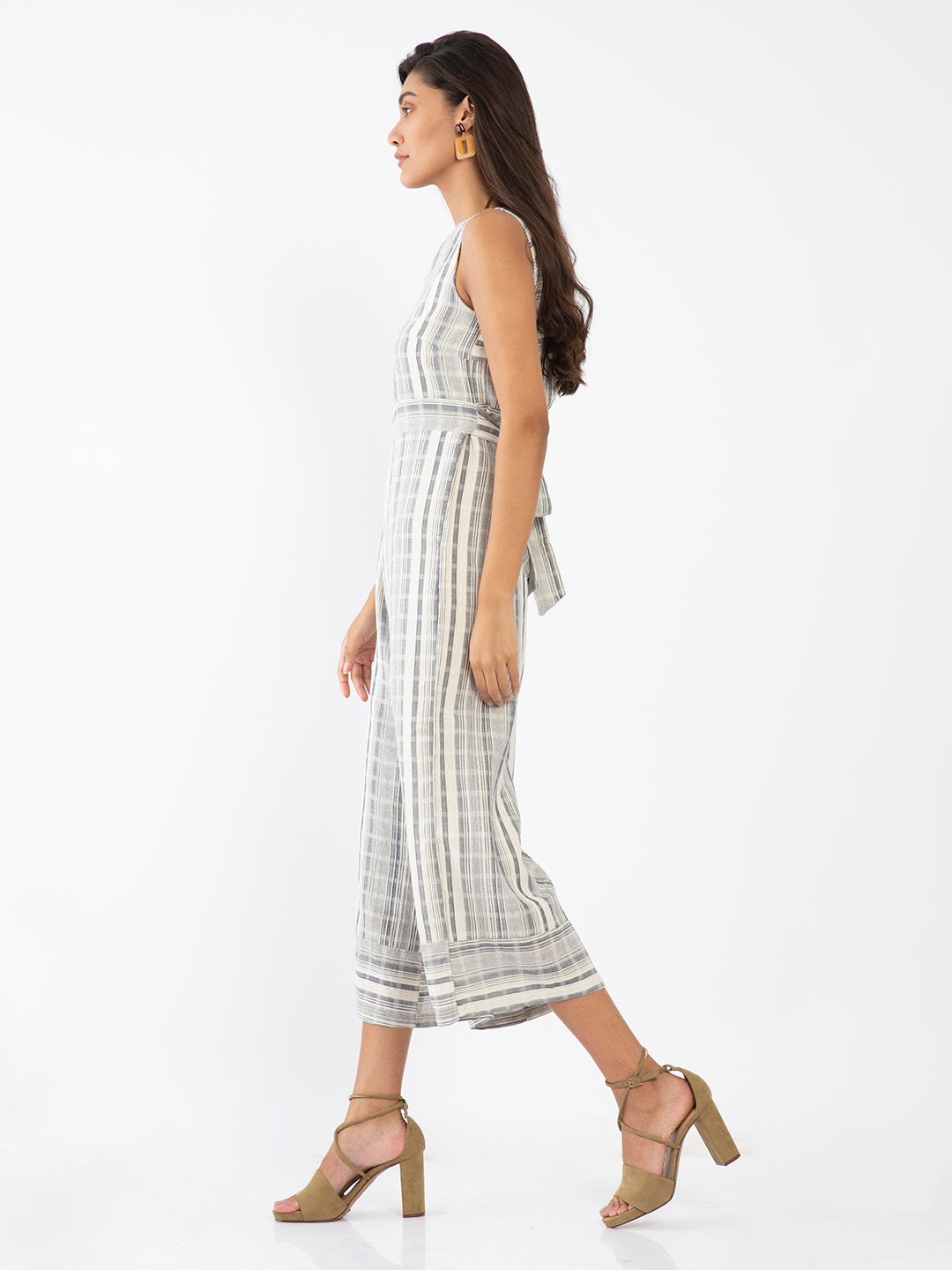 Off White Self Design Regular Jumpsuit