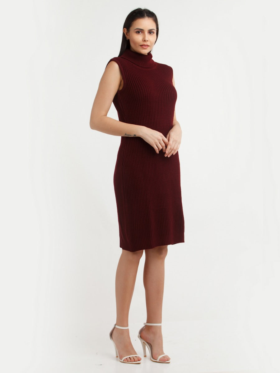 Maroon Solid Midi Dress