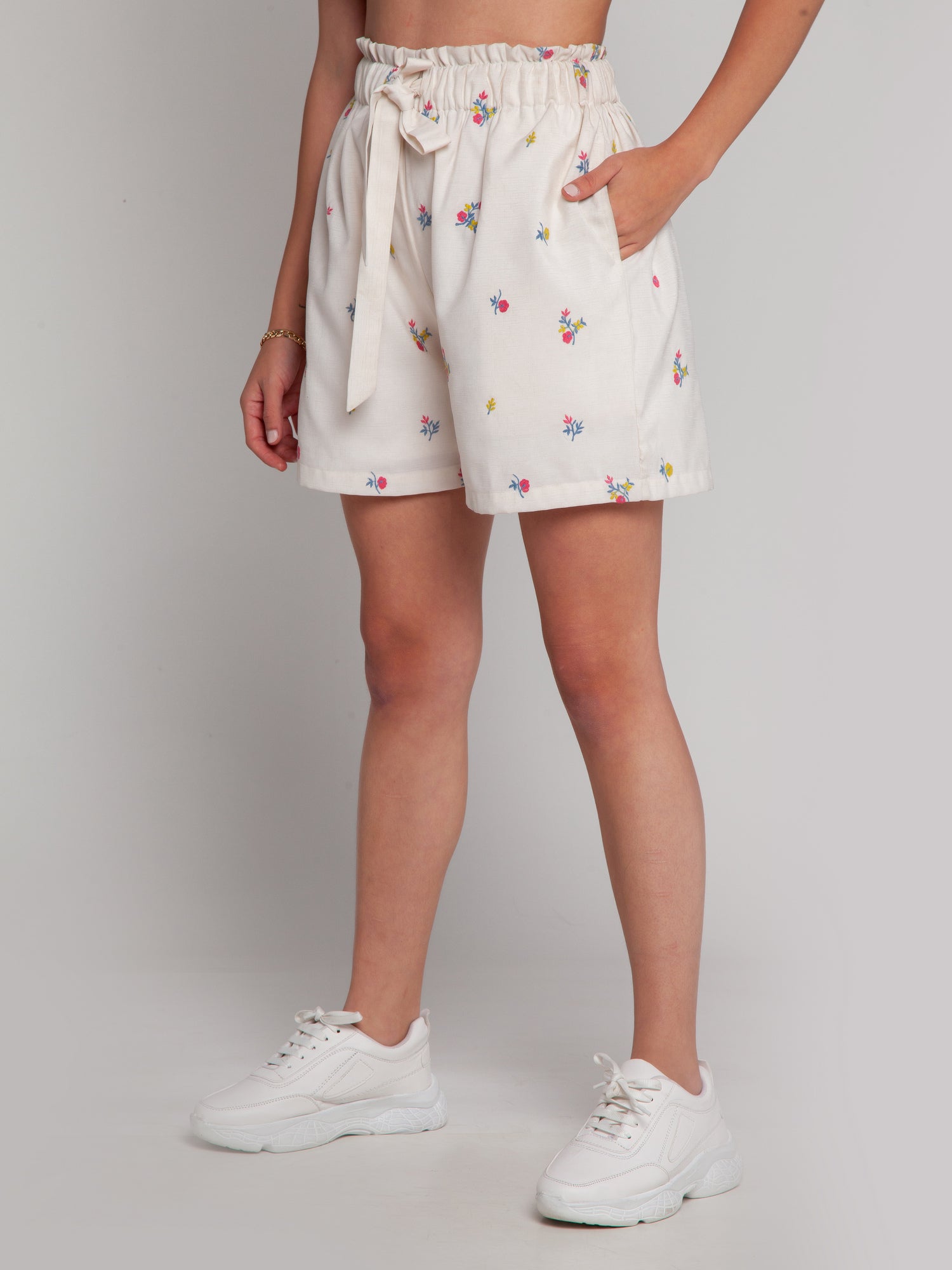 White Embroidered Elasticated Shorts