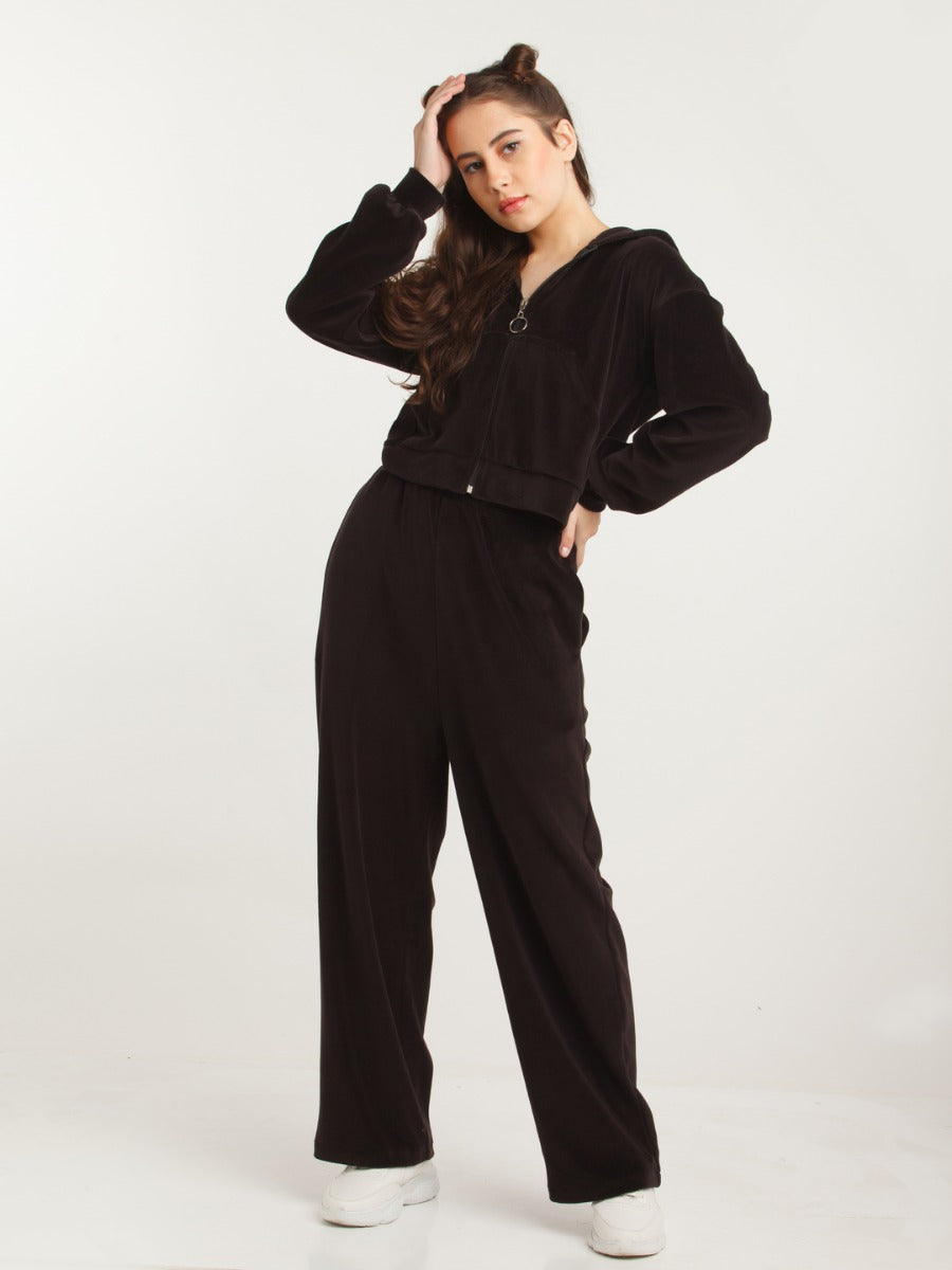 Black Solid Elasticated Trouser For Women