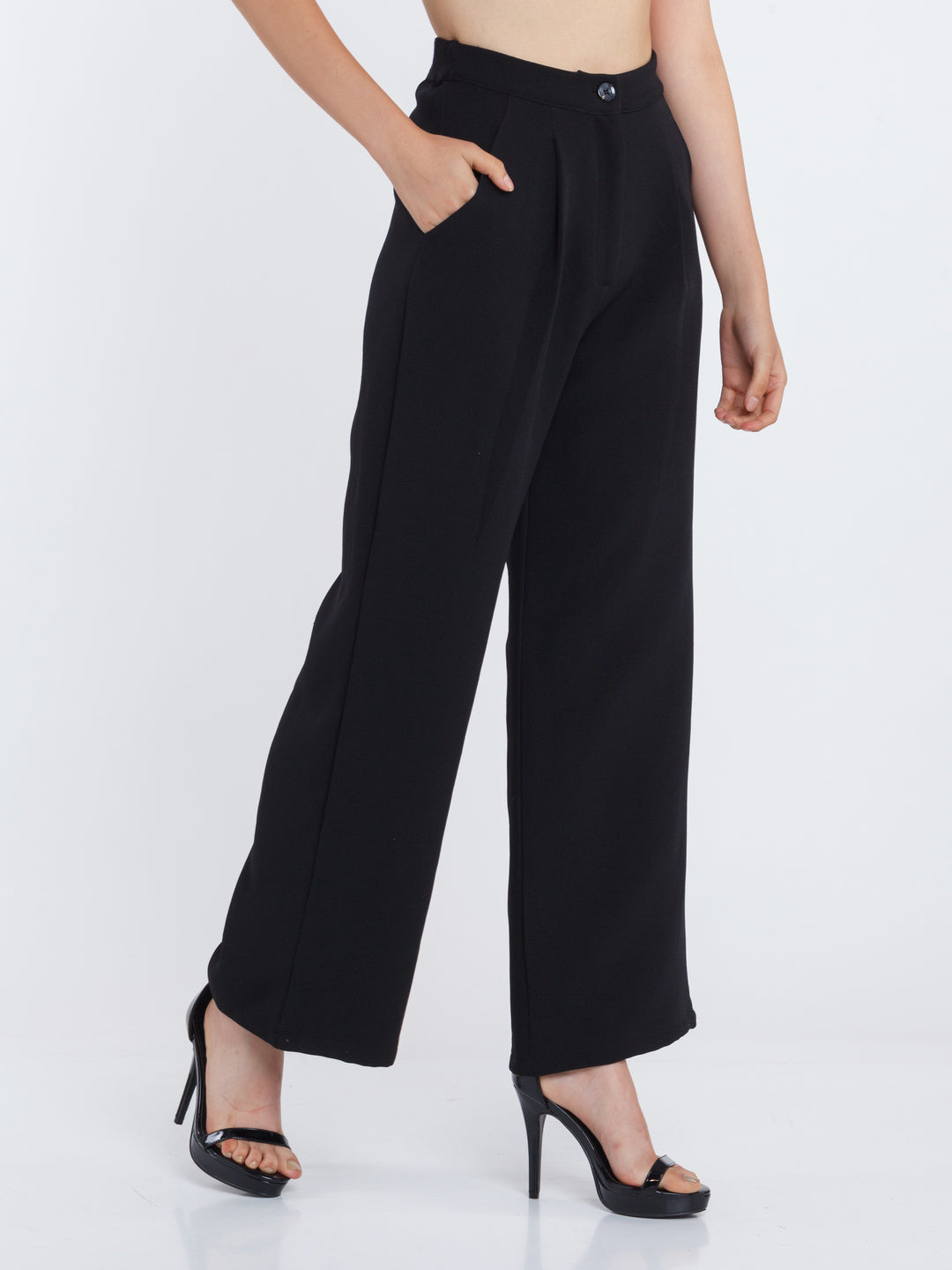 Black Solid Pleated Trouser