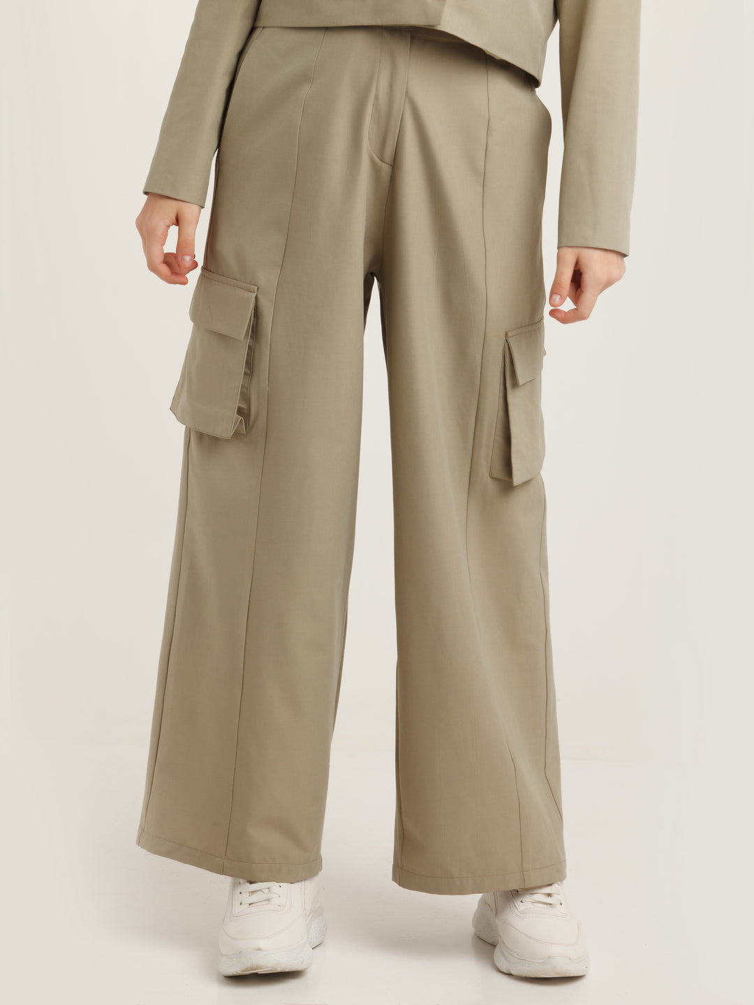 Grey Solid Utility Trouser For Women