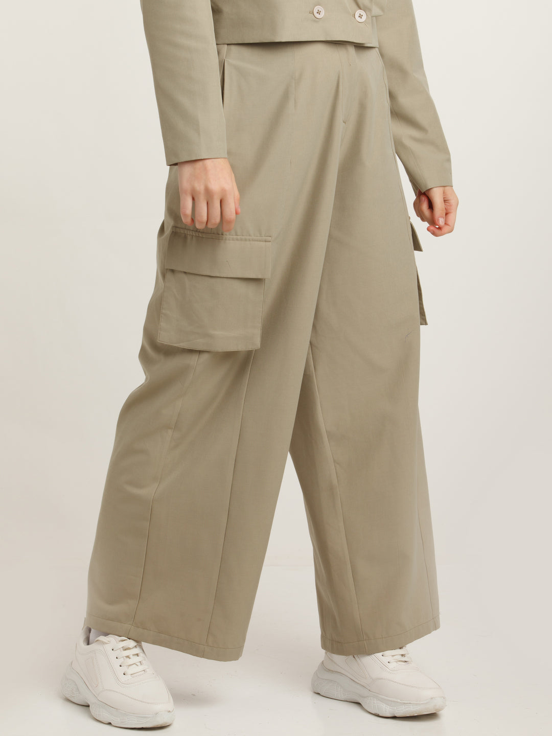 Grey Solid Utility Trouser For Women