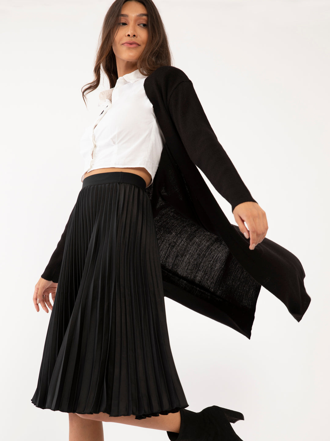 Black Solid Straight Shrug