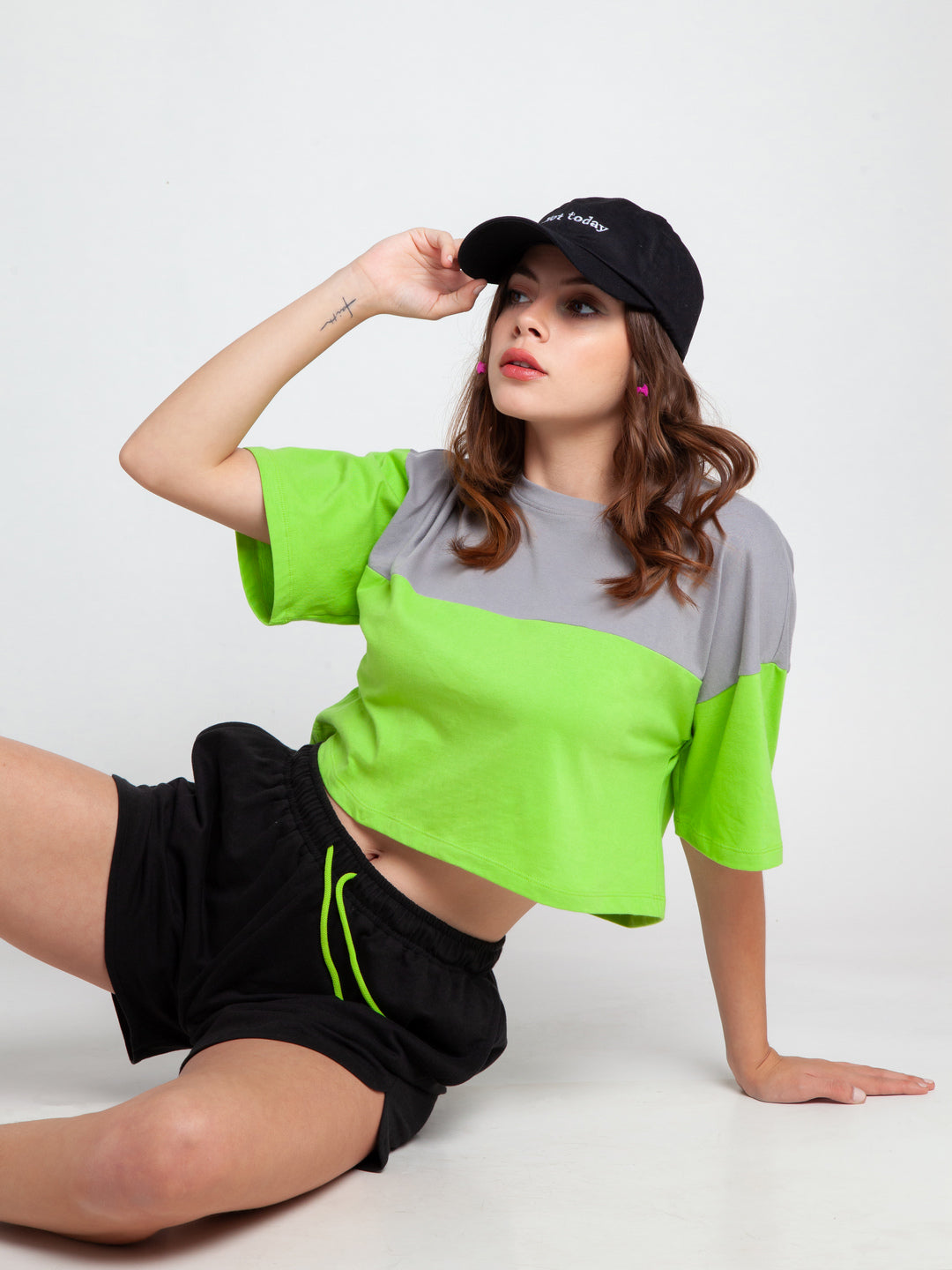 Green Solid Crop T-Shirt