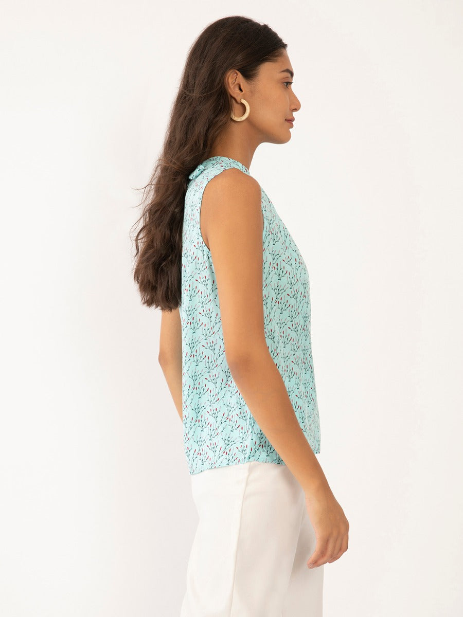 Blue Floral Print Sleeveless Regular Top for Women