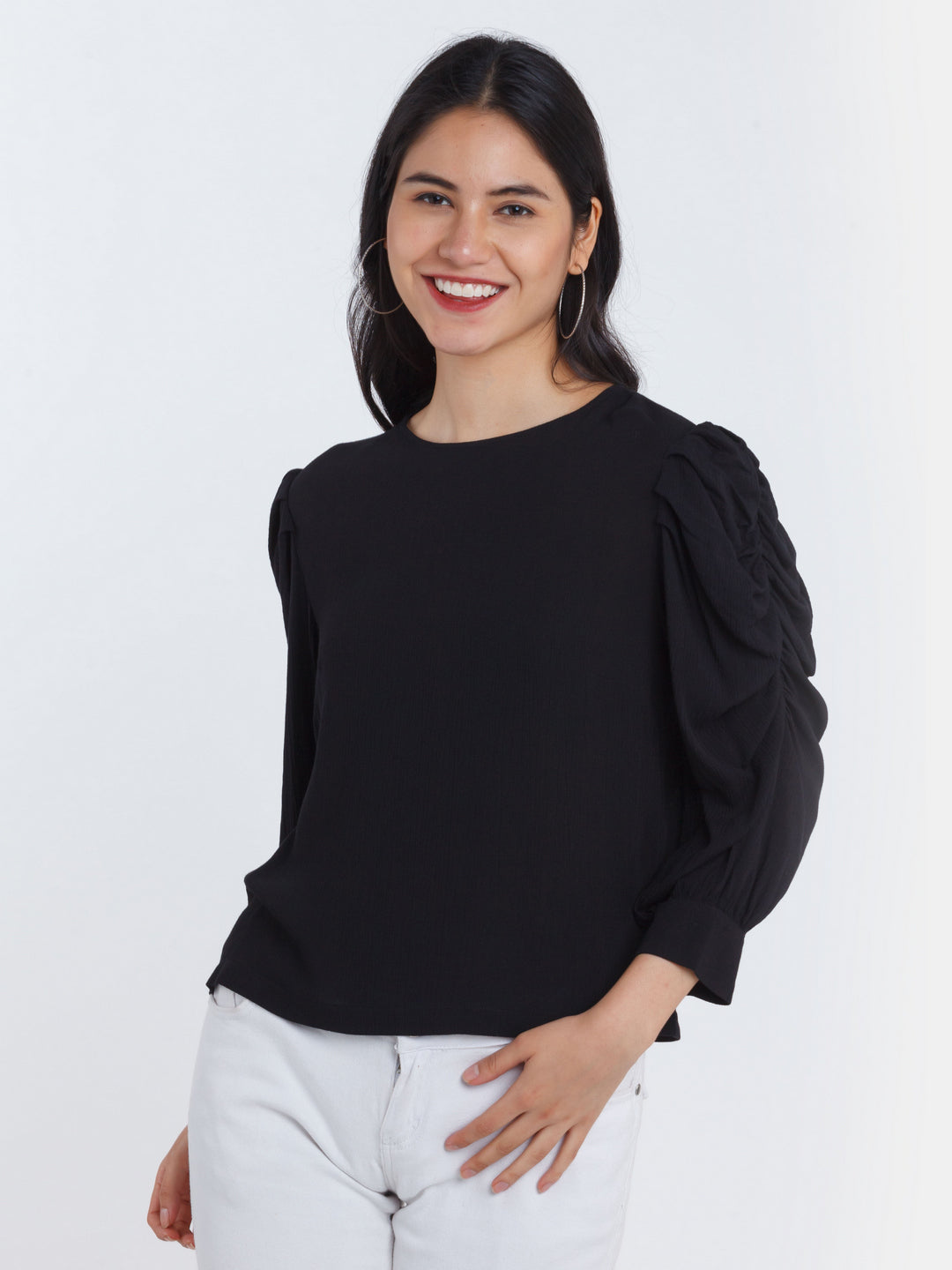 Black Solid Ruched sleeve Top