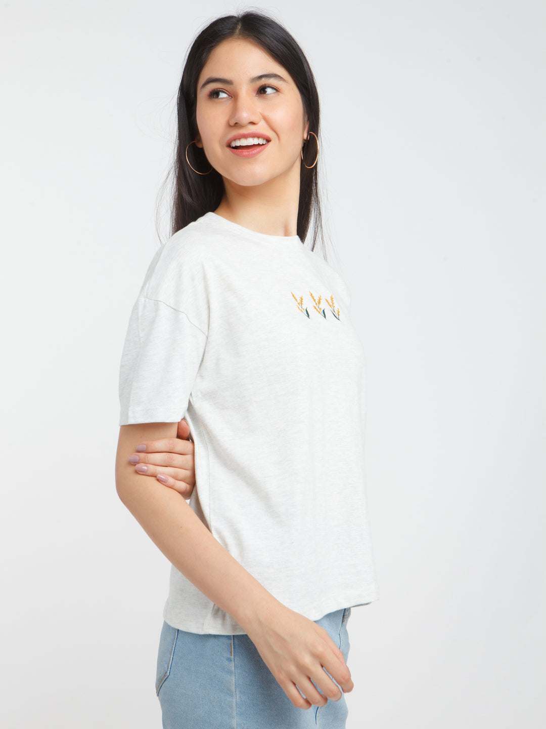 White Solid T-Shirt For Women